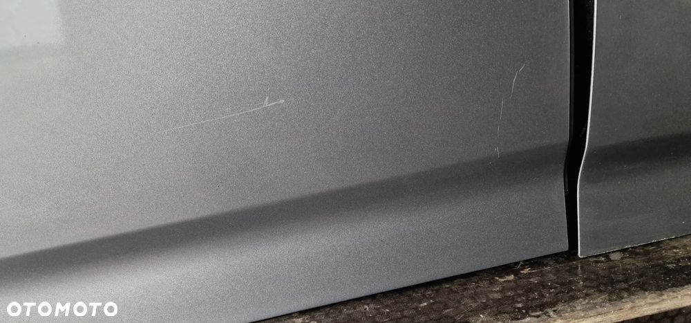 DRZWI Prawa Strona kompletne HYUNDAI I40 KOMBI T6S - 11