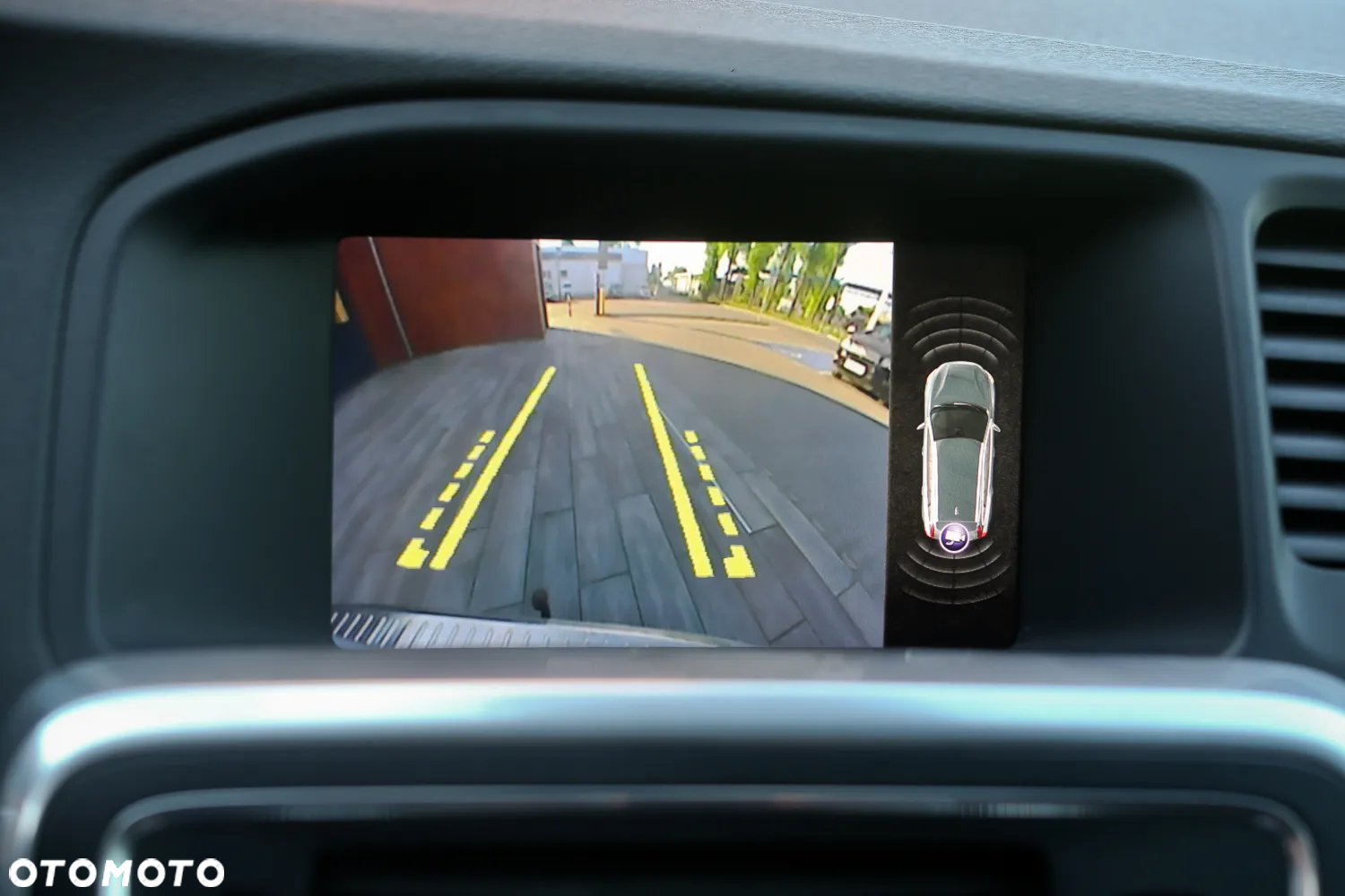 Volvo V60 Cross Country D3 Geartronic - 31