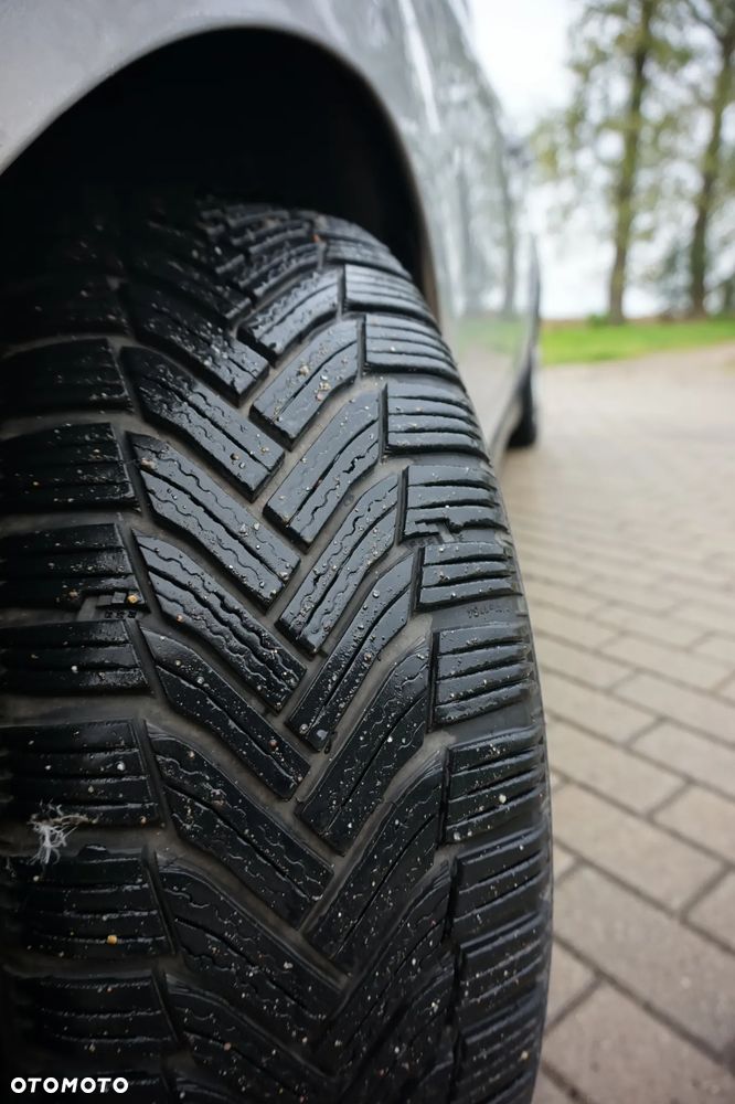 Ford Grand C-MAX - 13