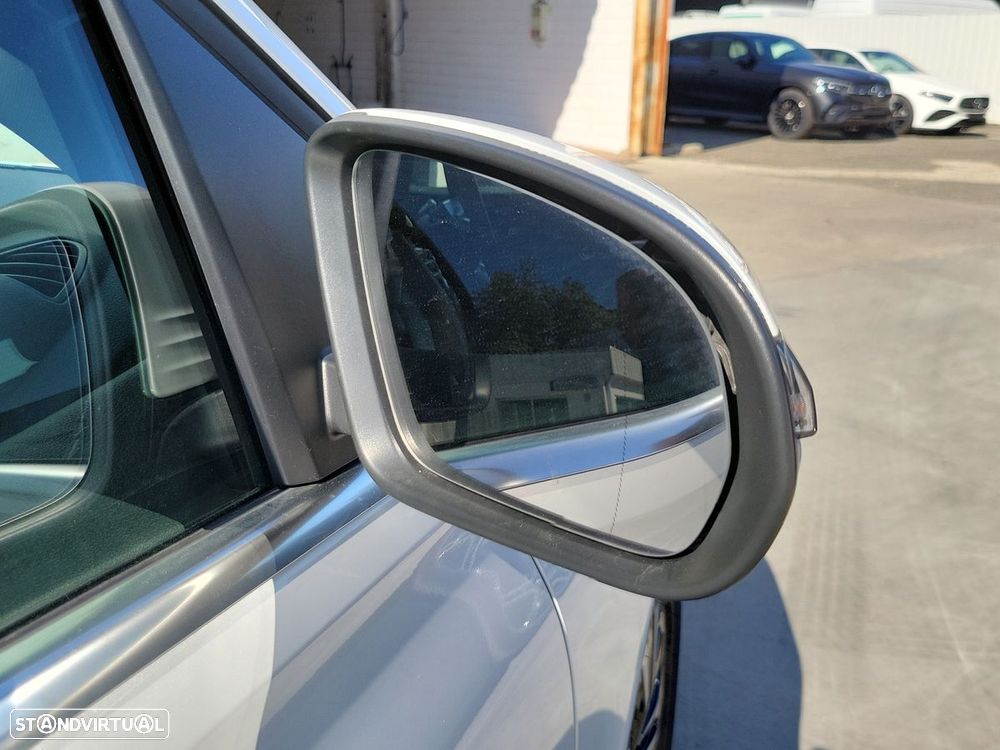 Mercedes-Benz B 180 d 8G-DCT Progressive Advanced - 16