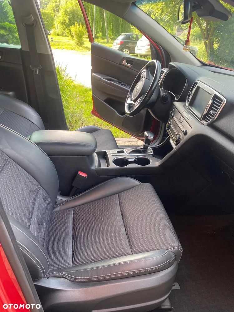 Kia Sportage 1.6 T-GDI AWD Platinum - 8