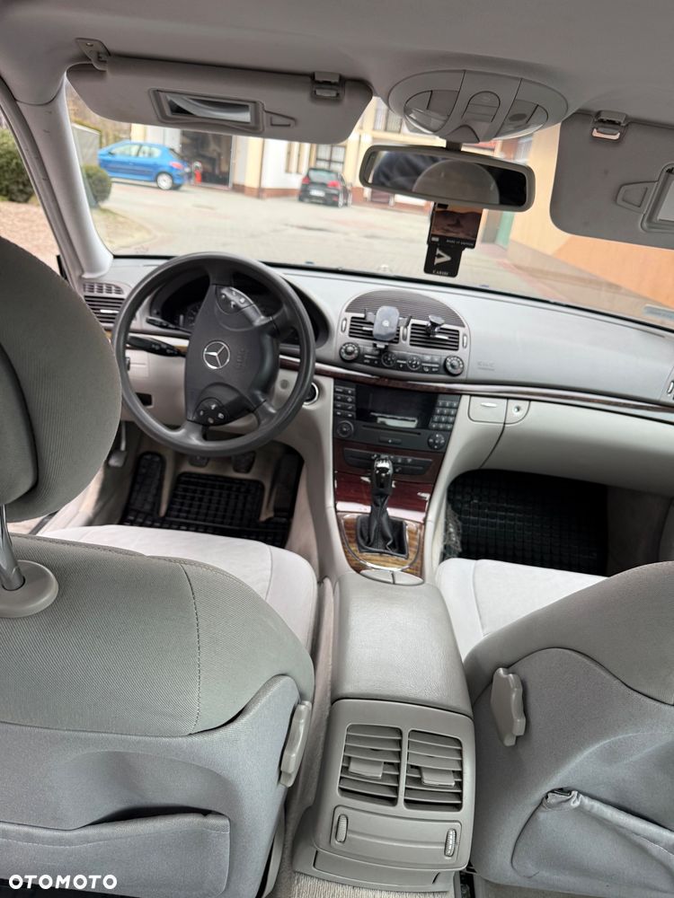 Mercedes-Benz Klasa E 200 CDI Avantgarde - 6