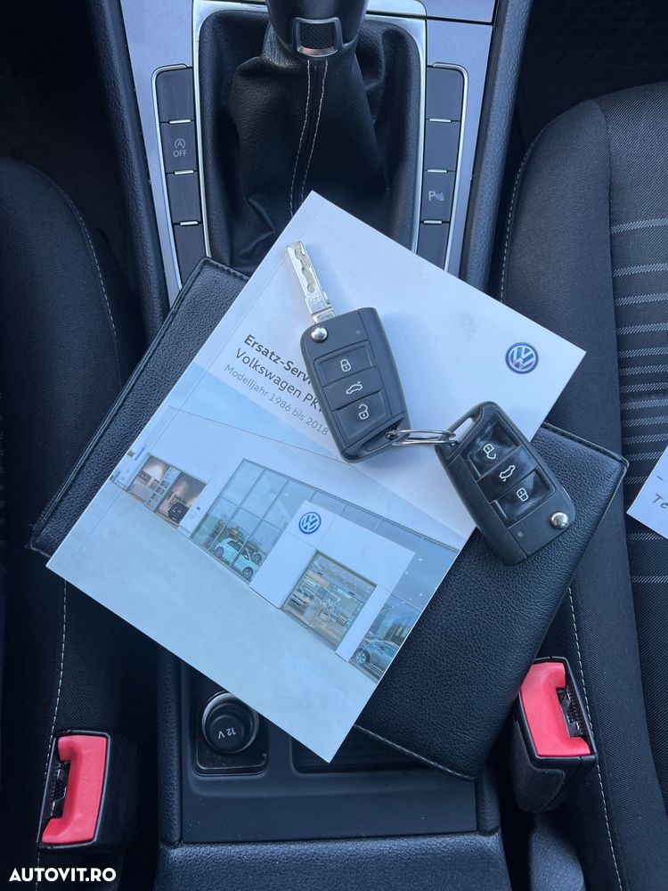 Volkswagen Golf 2.0 TDI BlueMotion Technology Allstar - 22