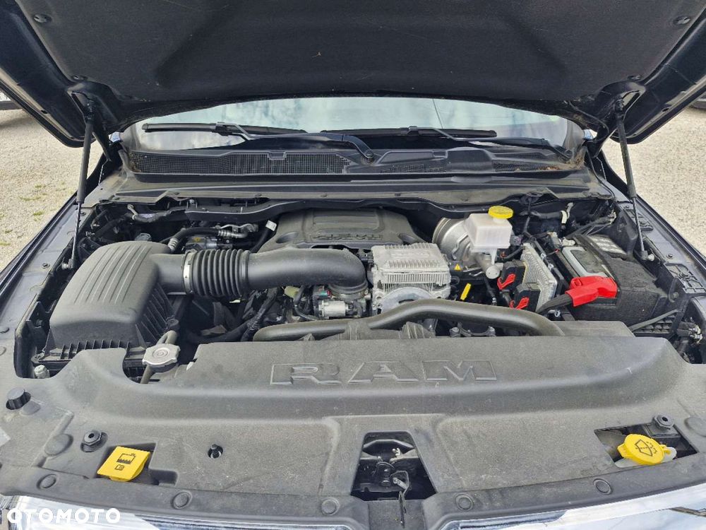Dodge RAM - 30