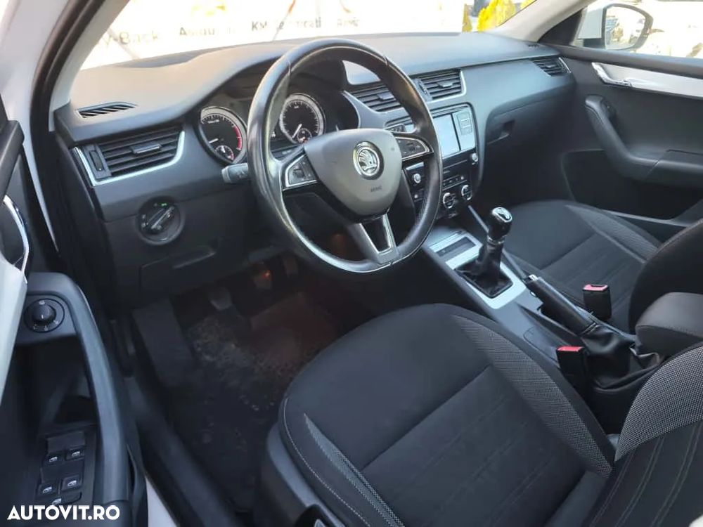 Skoda Octavia Combi 1.0 TSI Ambition - 9