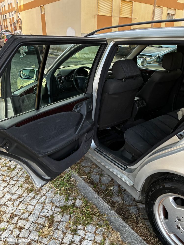 Mercedes-Benz E 220 - 7