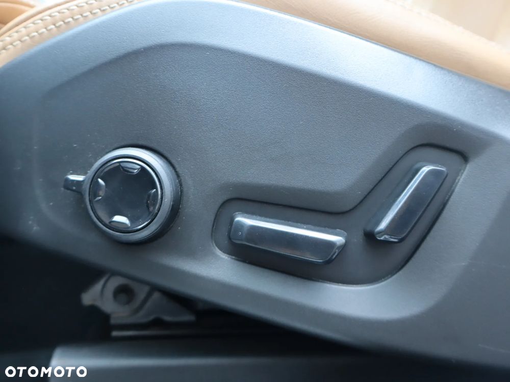 Volvo XC 90 B5 B AWD Inscription - 20