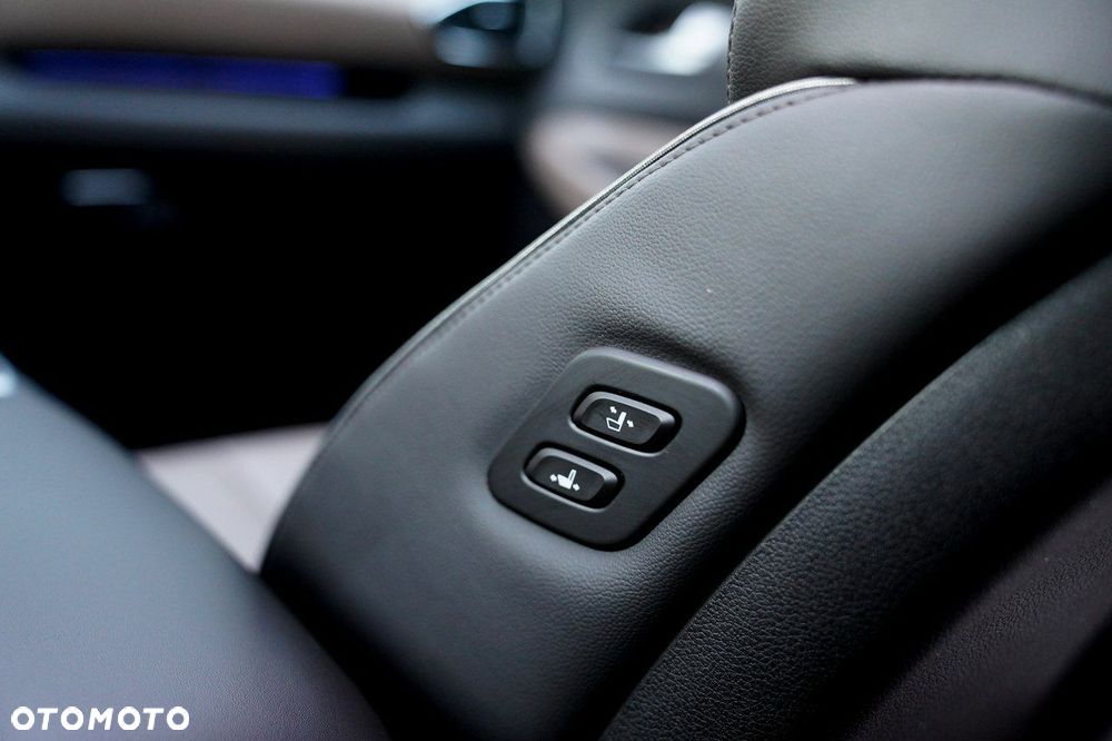 Hyundai Santa Fe - 32