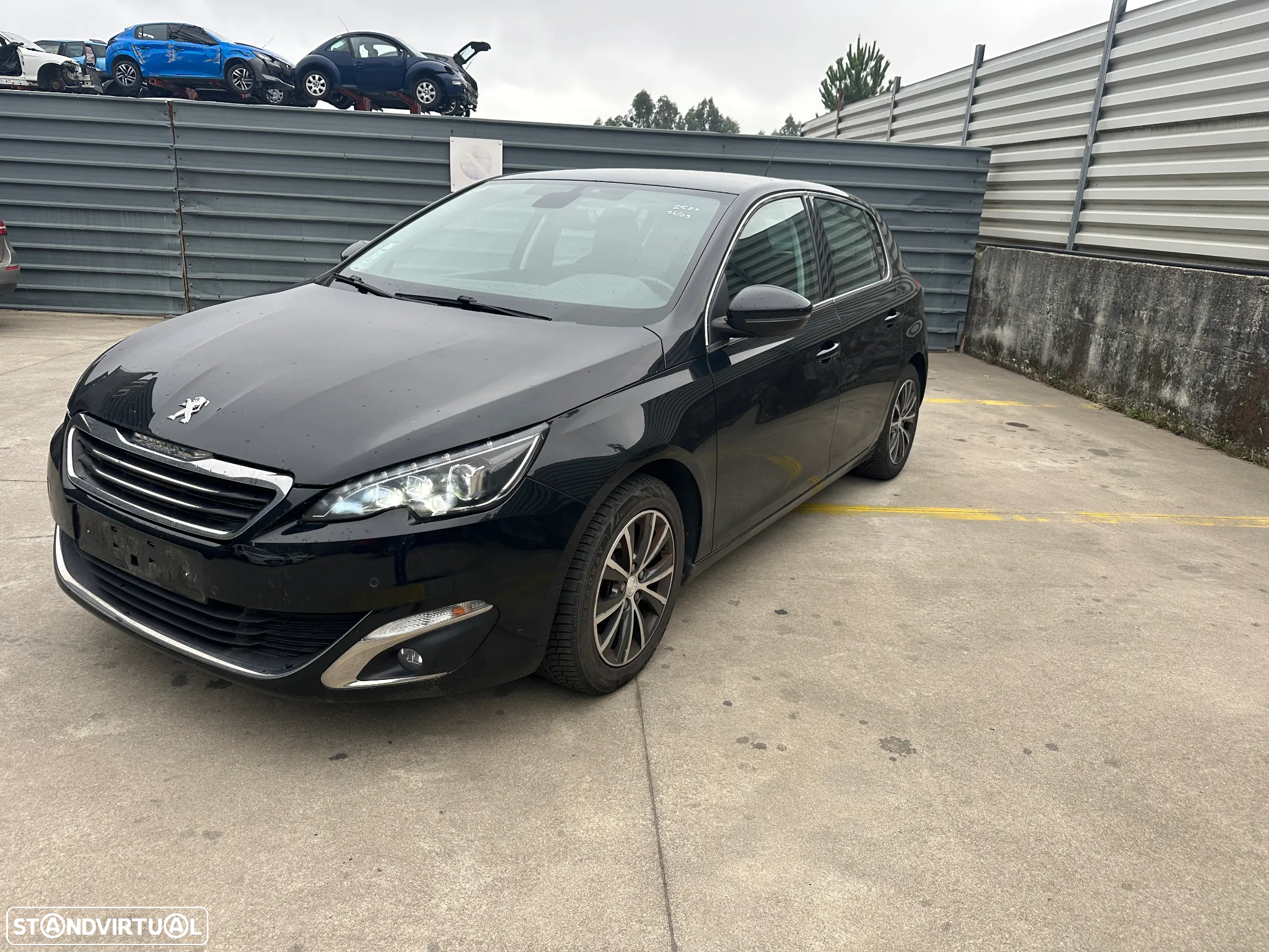 PEUGEOT 308 1.2 PURETECH 130 CV ALLURE (FULL LED) ANO 2015 EM CENTRO DE ABATE - 3