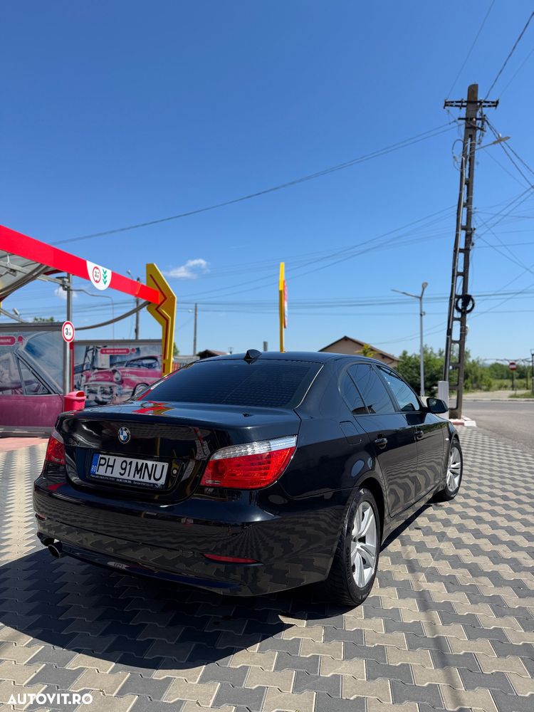 BMW Seria 5 520d - 4