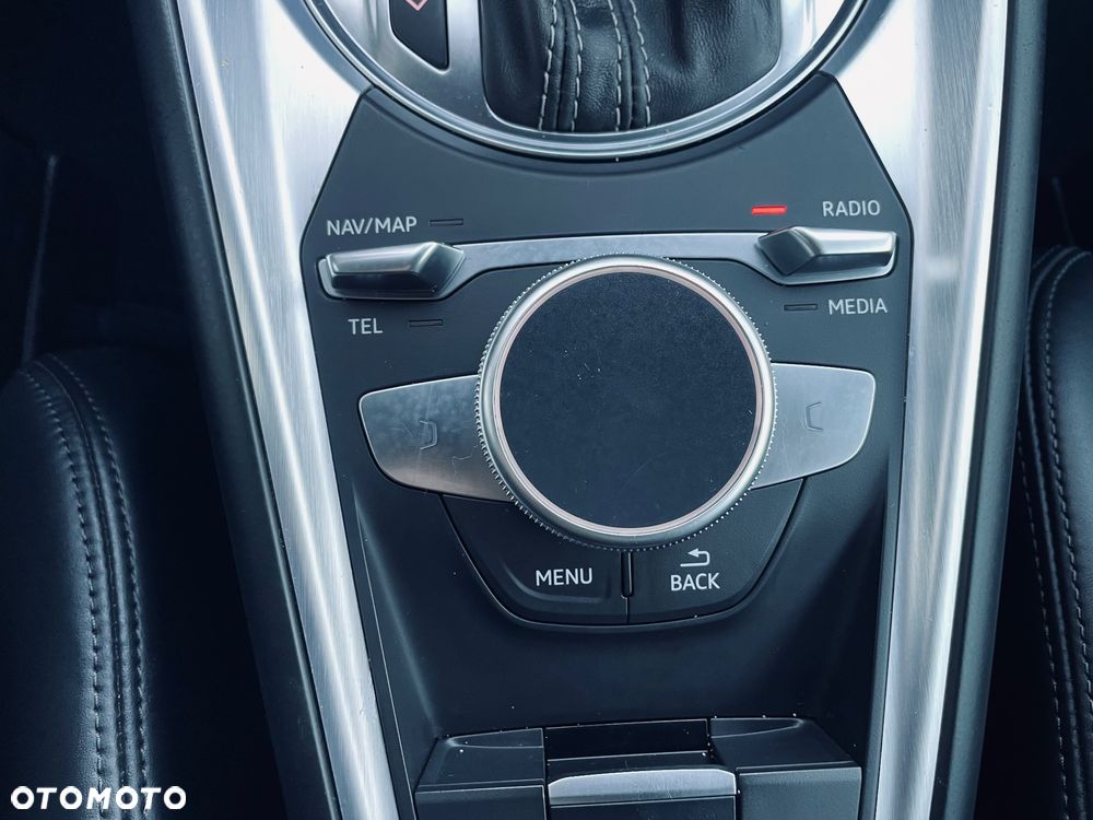 Audi TT Coupé 2.0 TFSI quattro S tronic - 26