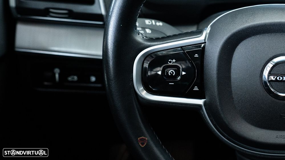 Volvo XC 90 2.0 T8 PHEV Inscription Expression AWD - 25