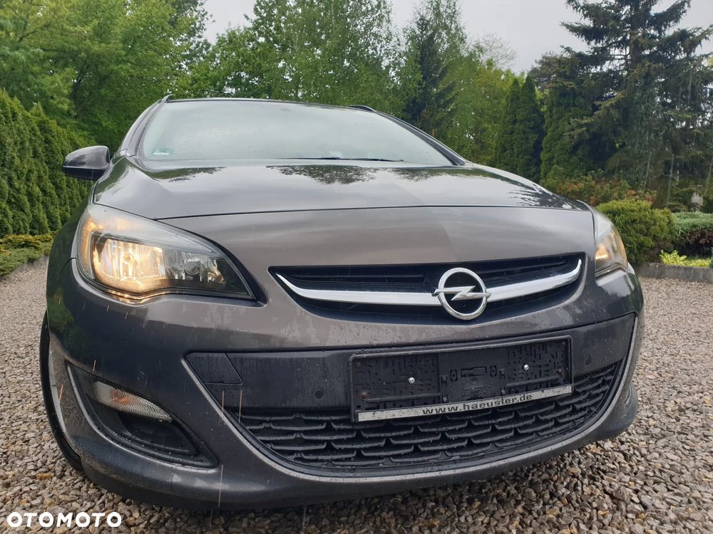 Opel Astra 1.4 Turbo 150 Jahre