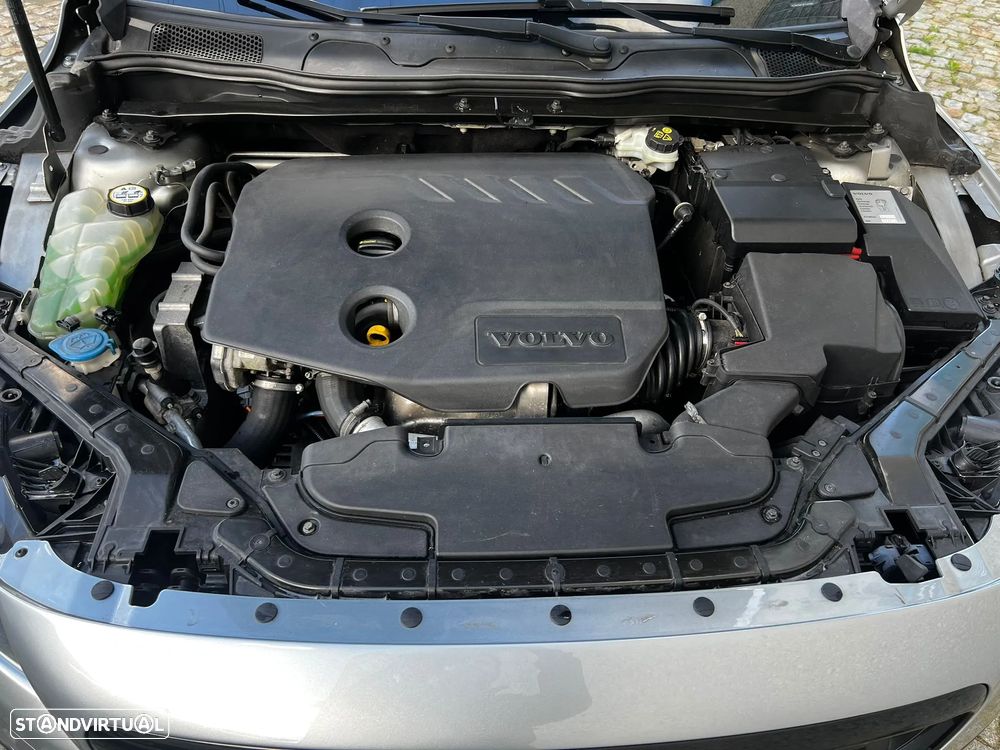 Volvo V40 1.6 D2 R-Design Momentum - 34