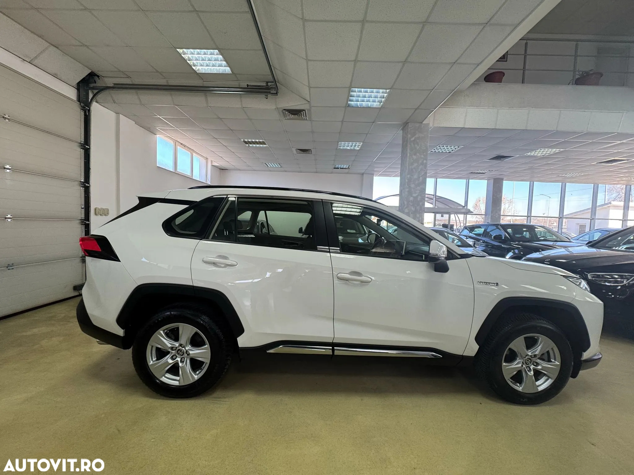 Toyota RAV4 2.5 Hybrid VVT-iE 4x4 Active - 8