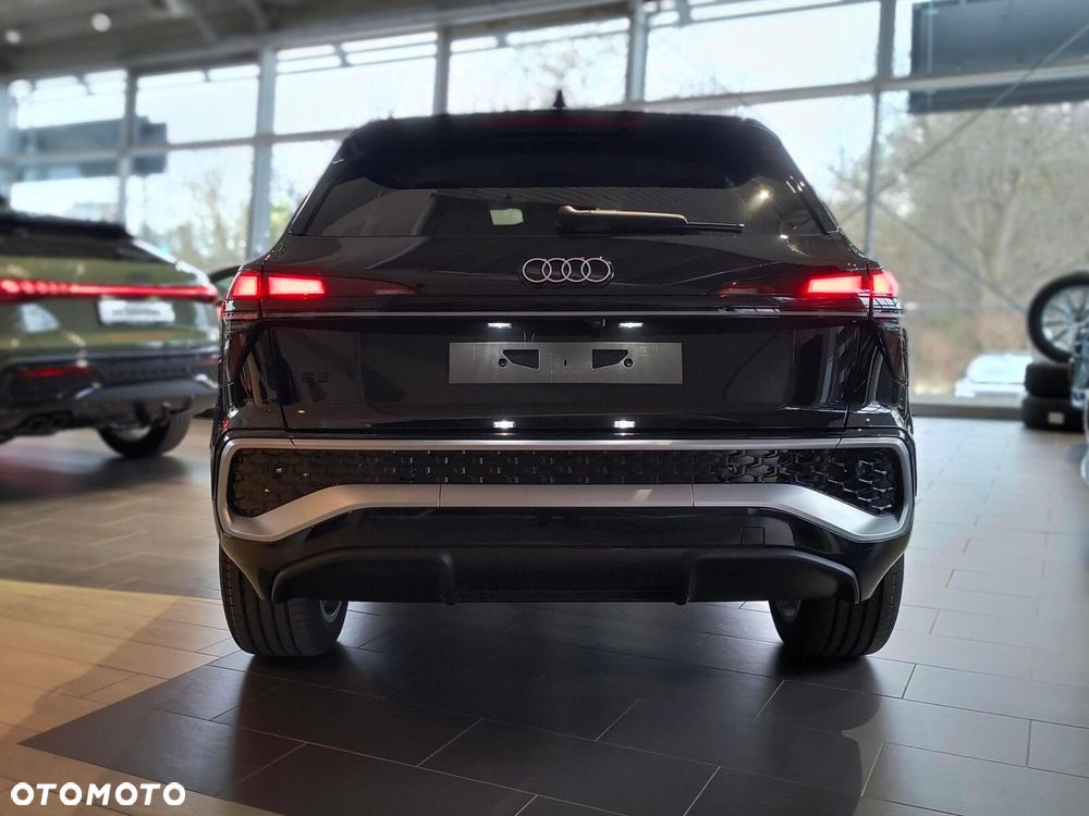 Audi Q3 - 5