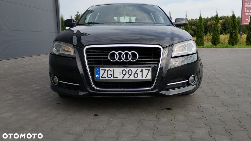 Audi A3 Sportback - 2