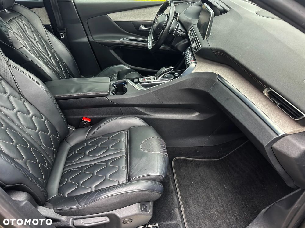 Peugeot 5008 2.0 BlueHDI GT S&S EAT8 - 26