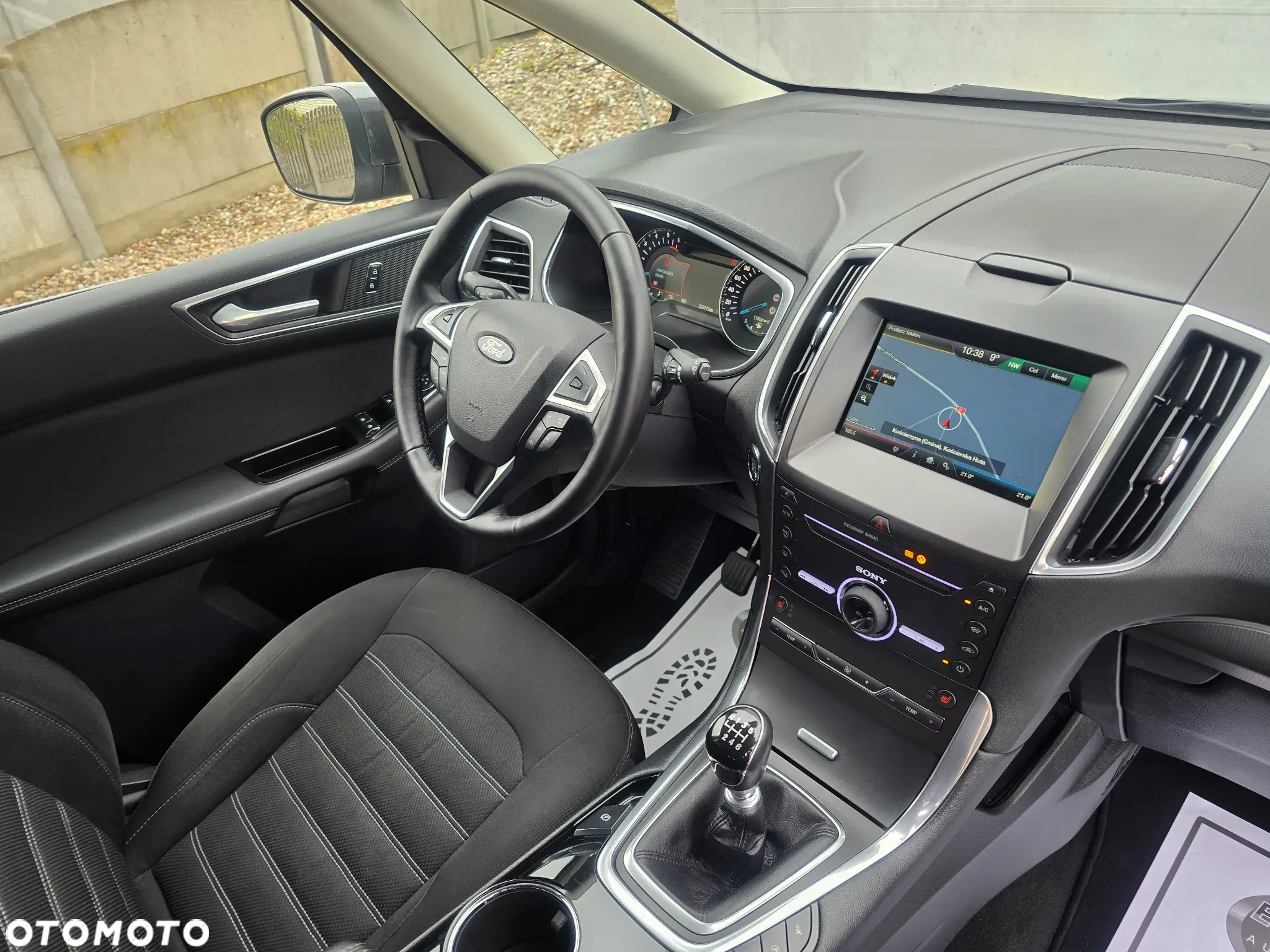 Ford Galaxy 2.0 TDCi Titanium - 36