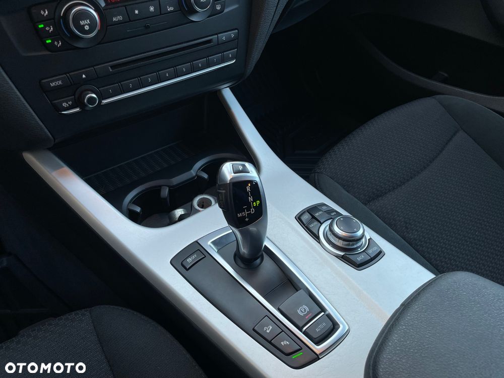 BMW X3 xDrive20d - 19