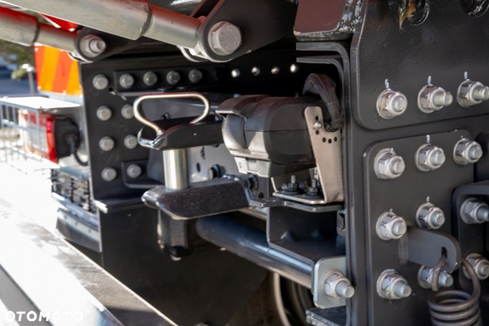 Renault K480 8x4 - 8