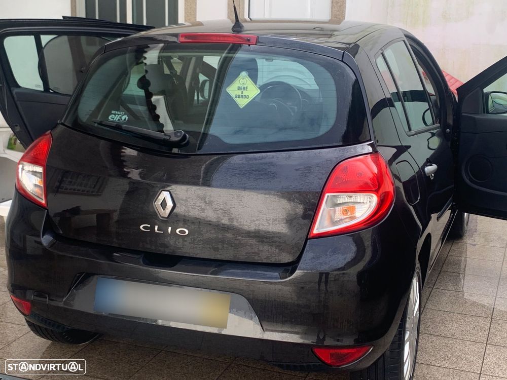 Renault Clio 1.2 16V Fairway - 6