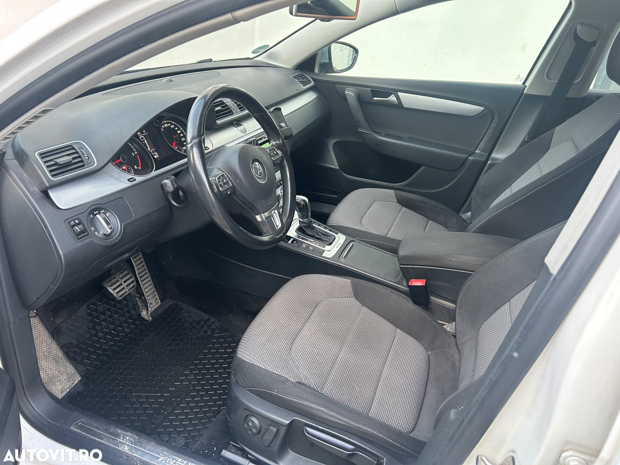 Volkswagen Passat Alltrack 2.0 TDI 4Motion DSG BlueMotion Tec - 24