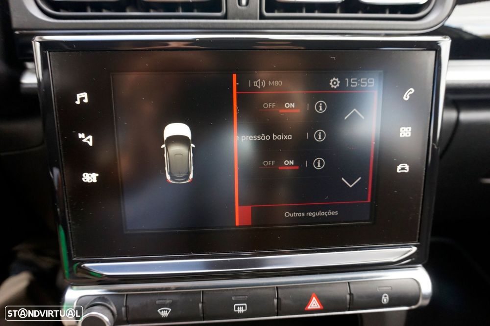Citroën C3 1.2 PureTech Shine - 29
