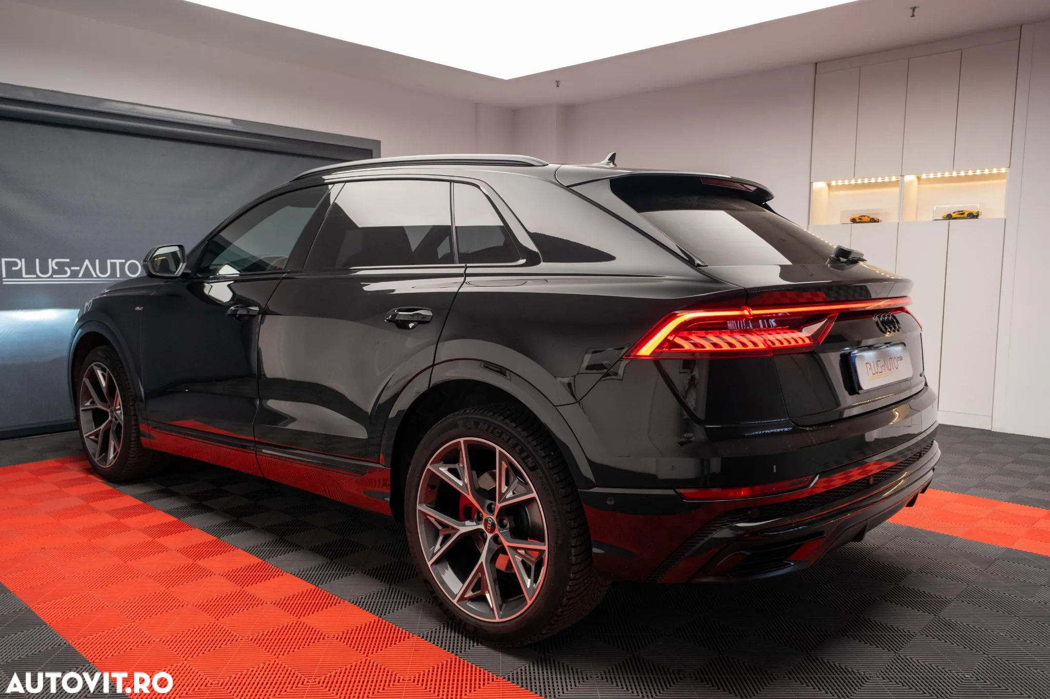 Audi Q8 3.0 55 TFSI quattro Tiptronic MHEV - 33