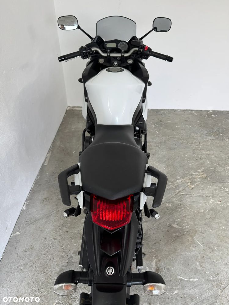 Yamaha XJ - 7