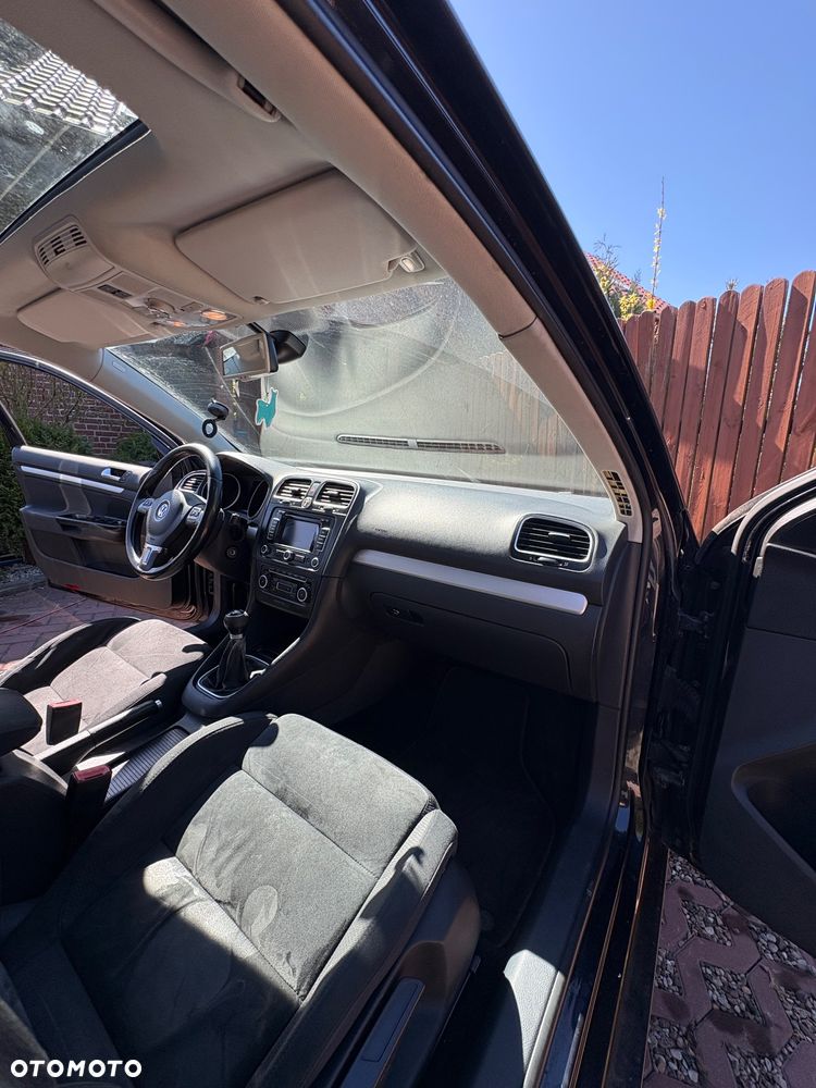 Volkswagen Golf 2.0 TDI Highline - 13