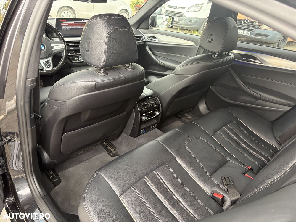BMW 5 Series 2022 photo 5