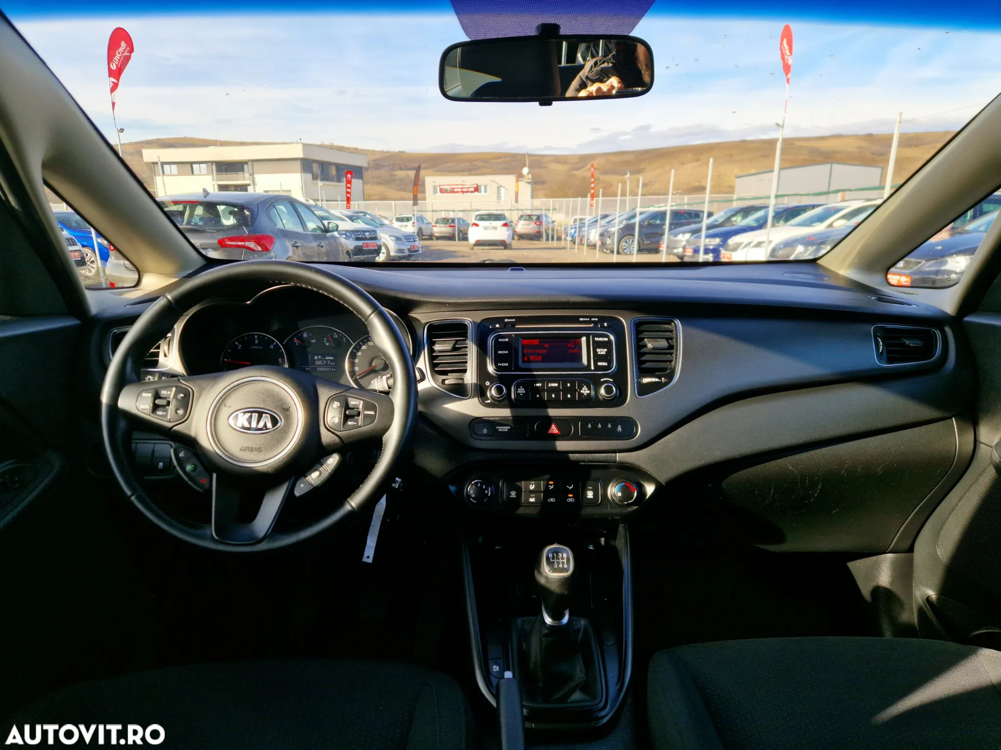 Kia Carens 1.7 CRDi 115 Dream-Team Edition - 20