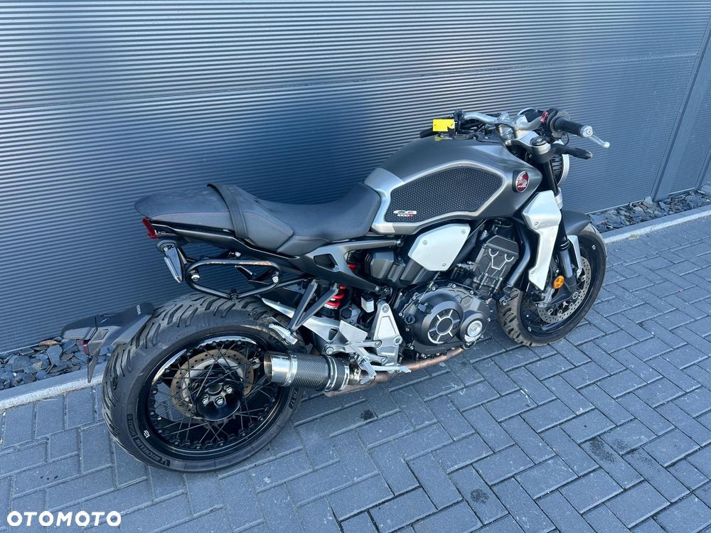 Honda CB - 4