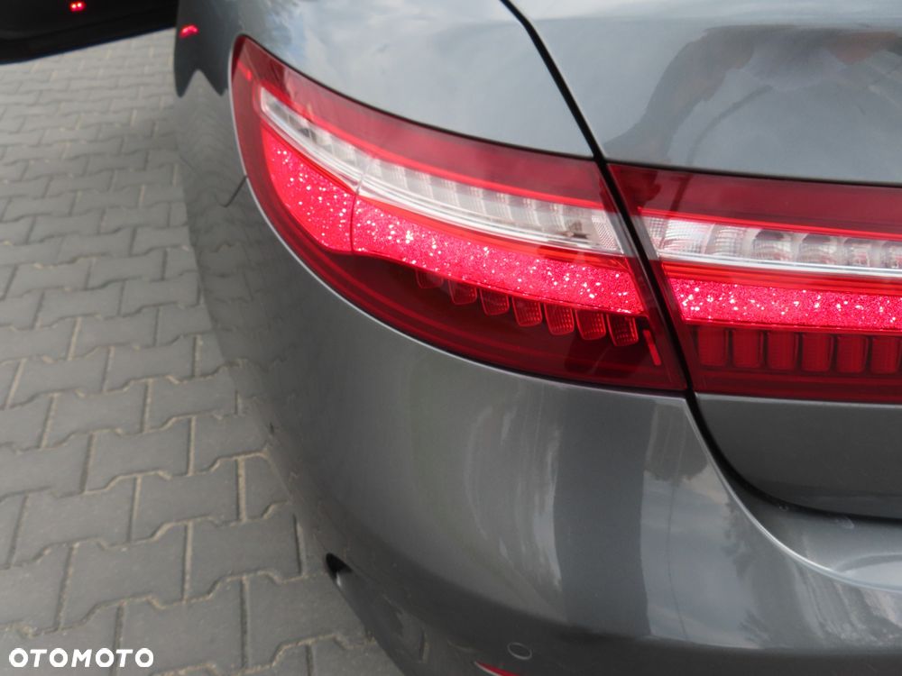 Mercedes-Benz Klasa E - 9