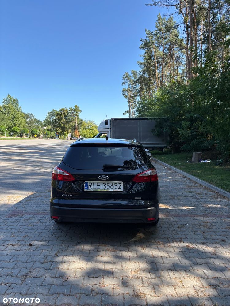 Ford Focus 1.6 TDCi DPF Titanium - 6