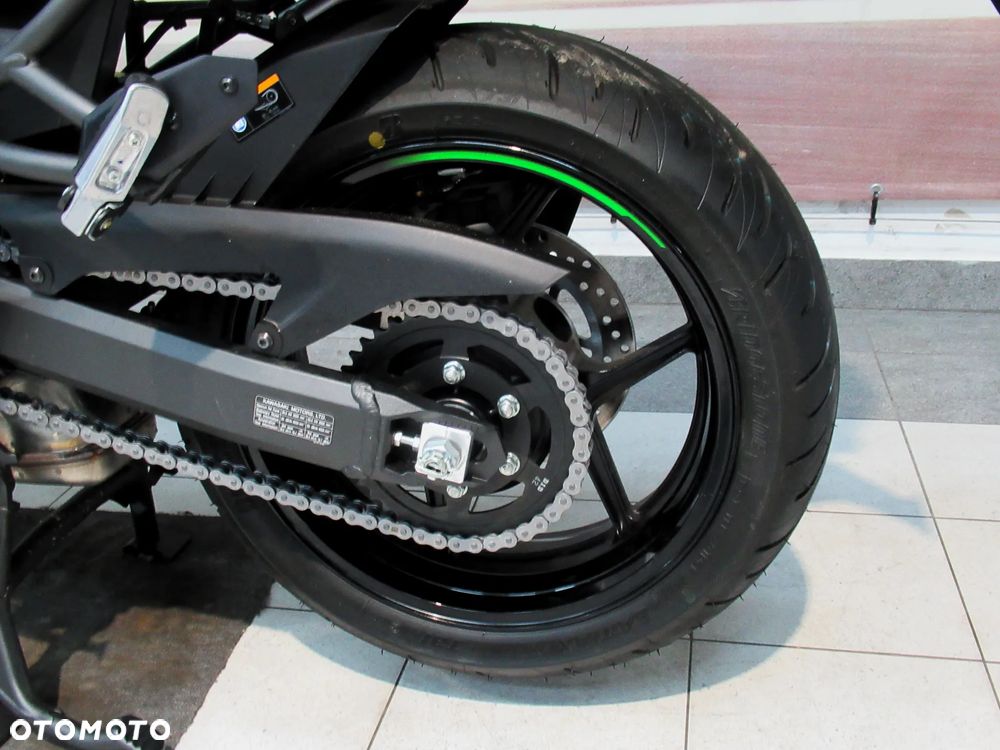 Kawasaki Versys 1000 - 18