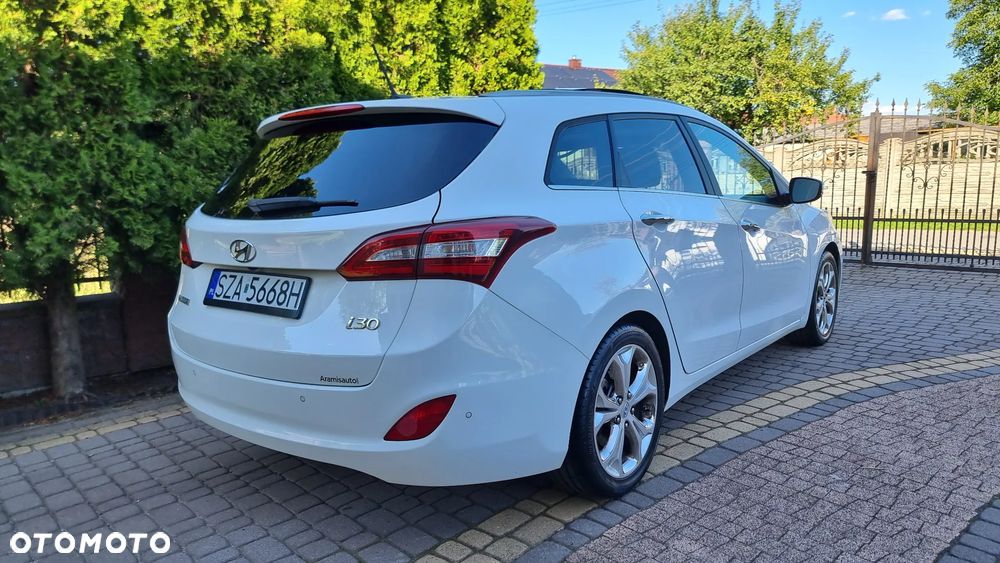 Hyundai i30 1.6 GDI Premium - 19