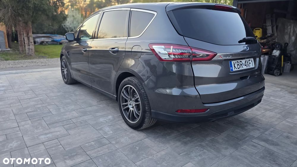 Ford S-Max 2.0 TDCi Titanium PowerShift - 25