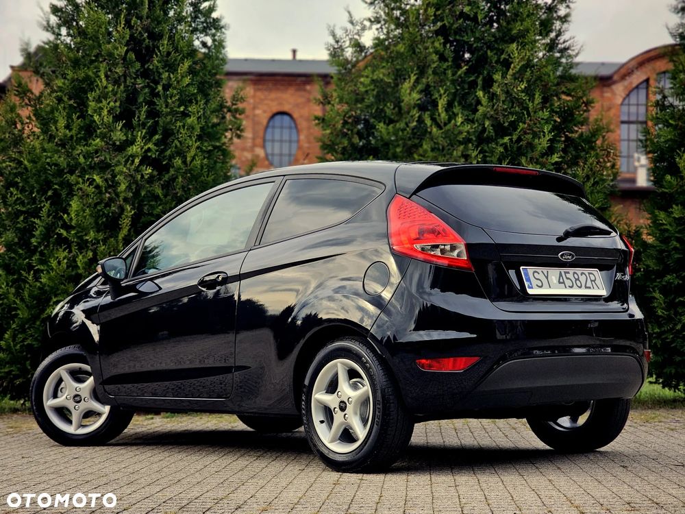 Ford Fiesta 1.25 Ghia EU5 - 4