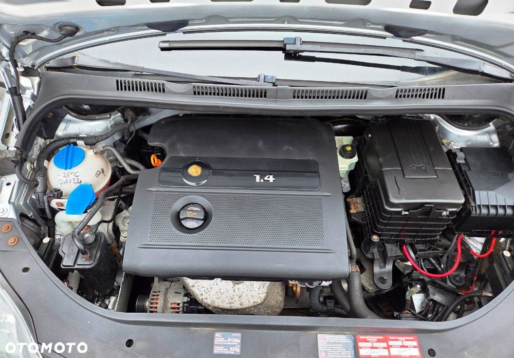 Volkswagen Golf Plus - 16