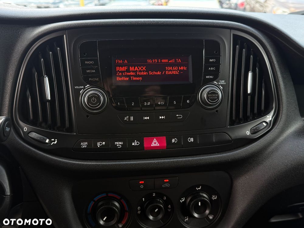 Fiat Doblo - 32