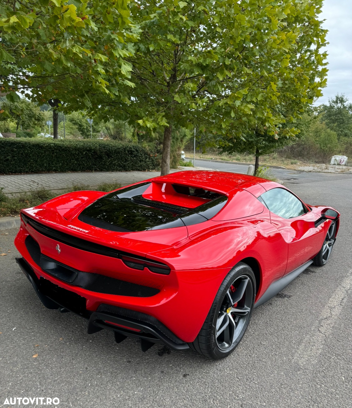 Ferrari 296 GTS - 12