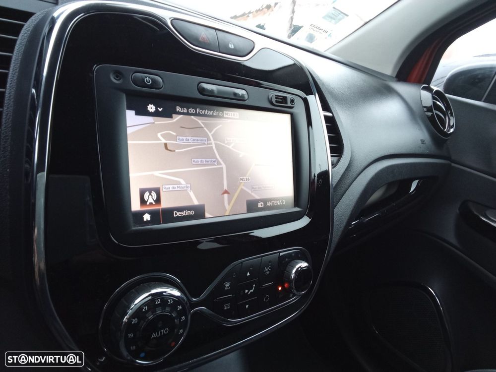 Renault Captur 1.5 dCi Exclusive - 19