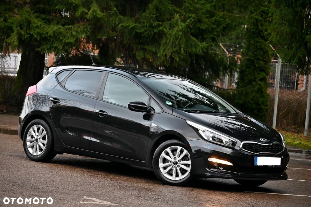 Kia Ceed 1.4 CVVT Dream-Team Edition - 8