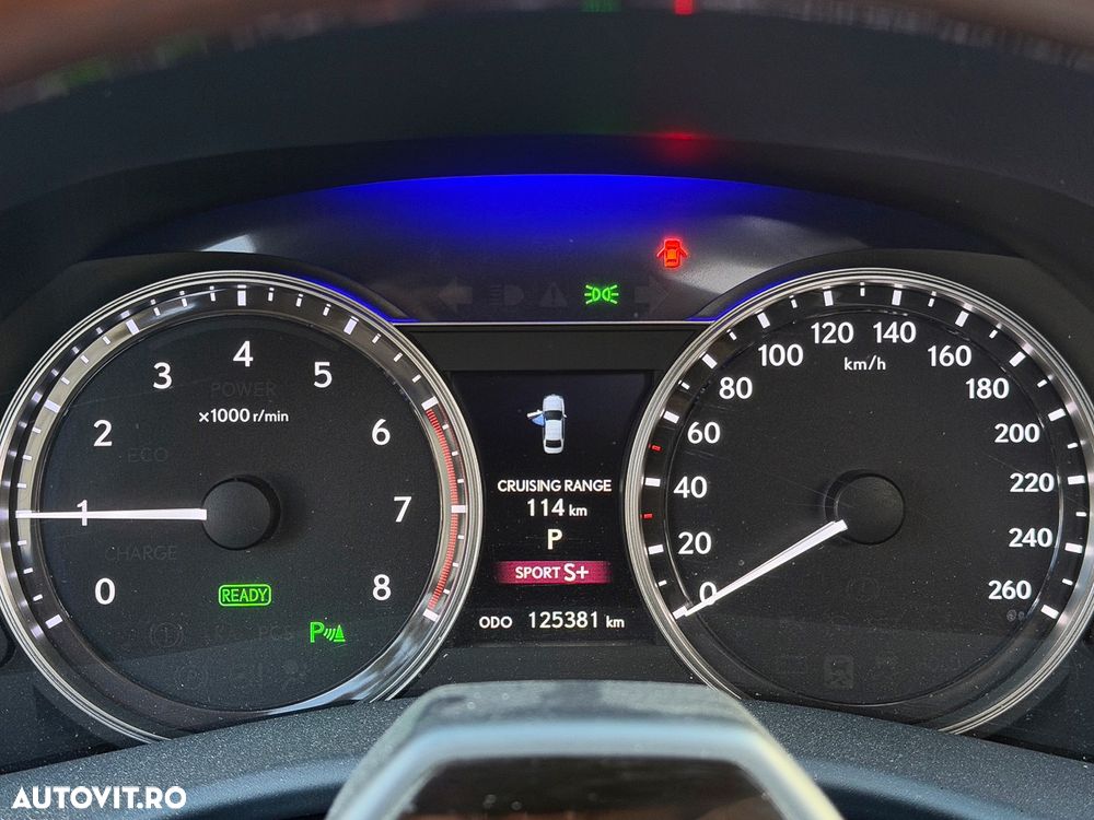 Lexus Seria GS 450h - 21