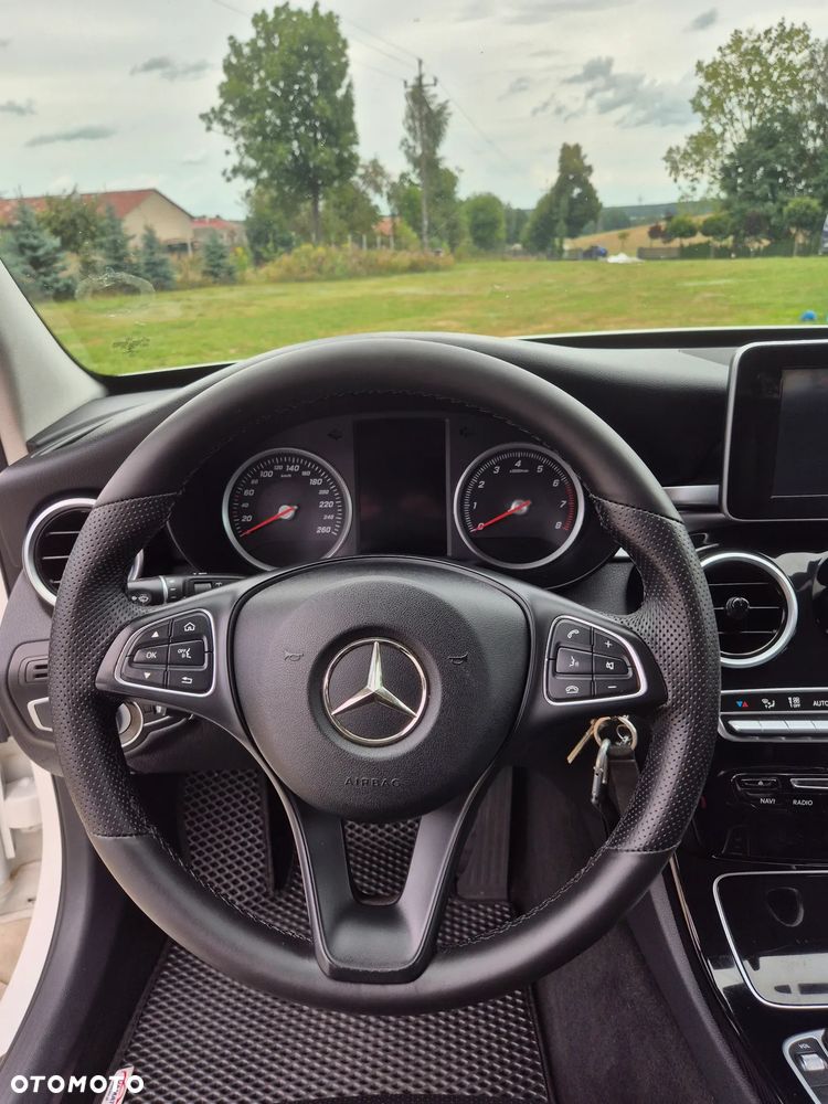 Mercedes-Benz Klasa C 200 AMG Line - 16