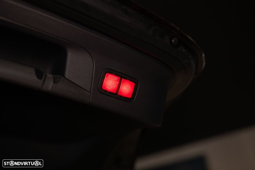 Mercedes-Benz GLC 300 de Coupe 4Matic 9G-TRONIC AMG Line - 23