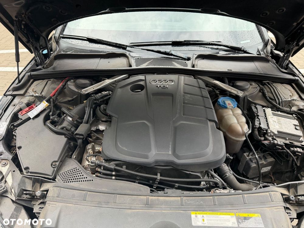 Audi A4 Avant 2.0 TDI ultra S tronic sport - 20