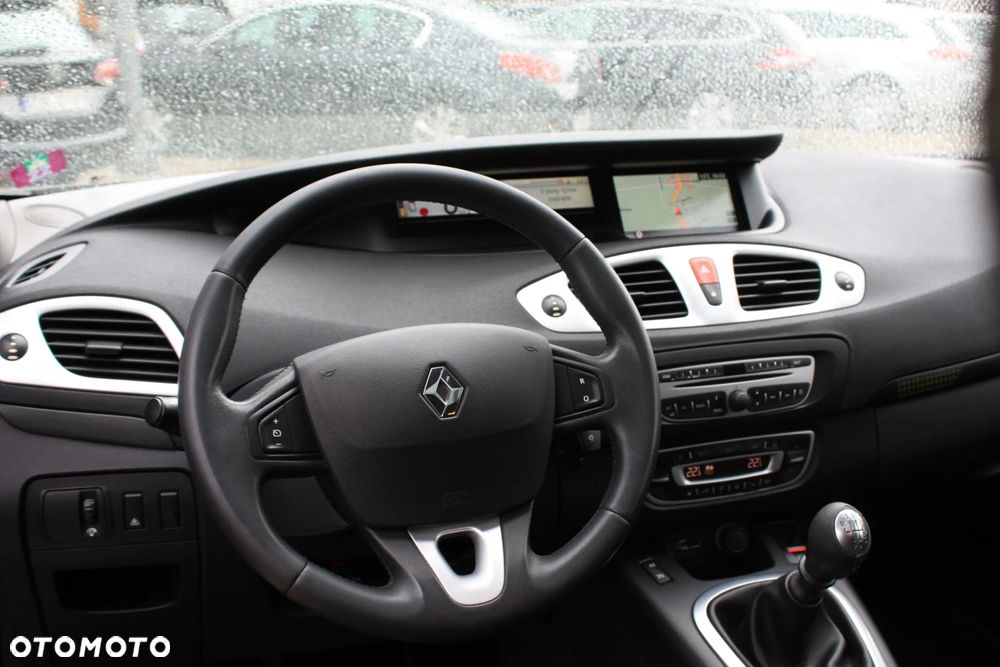 Renault Grand Scenic TCe 130 Dynamique - 24